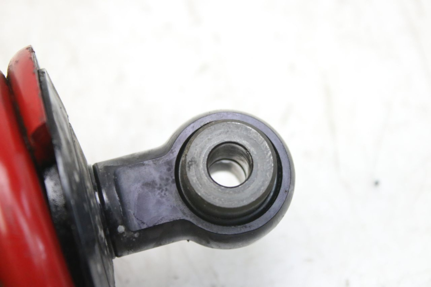 photo de AMORTECEDOR TRASEIRO TRIUMPH SPRINT ST 955 (1999 - 2001) - Outro ângulo de visão
