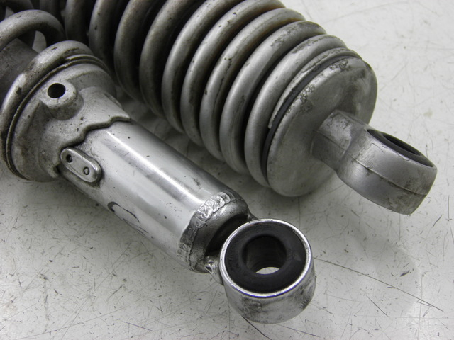 photo de AMORTECEDOR TRASEIRO YAMAHA YBR CUSTOM 125 (2008 - 2010) - Detalhe da peça