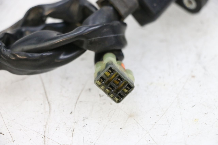 photo de ANTENA TRANSPONDEDOR YAMAHA FJR ABS 1300 (2006 - 2012) - Pontos de fixação
