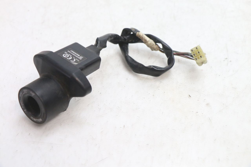 photo de ANTENA TRANSPONDER YAMAHA FJR 1300 (2001 - 2005) - Vista principal
