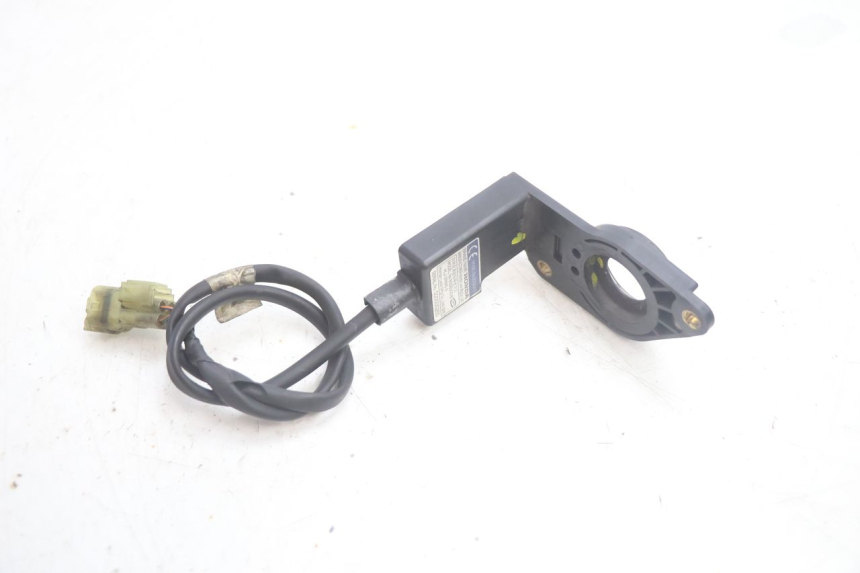 photo de ANTENA TRANSPONDER HONDA FJS SILVER WING SILVERWING 400 (2005 - 2008) - Outro ângulo de visão