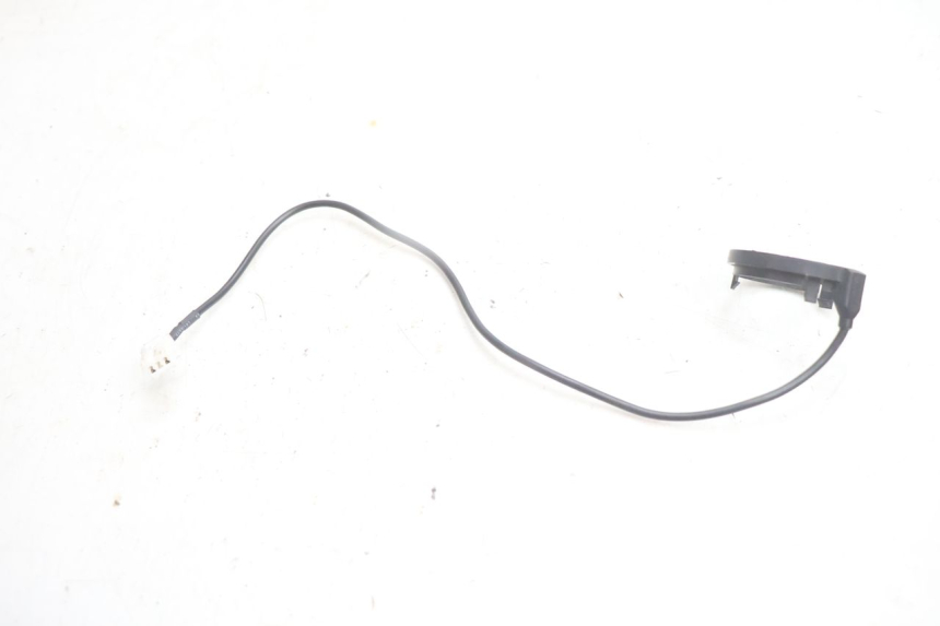 photo de ANTENA TRANSPONDEDOR PIAGGIO LIBERTY 125 (1998 - 2008) - Outro ângulo de visão