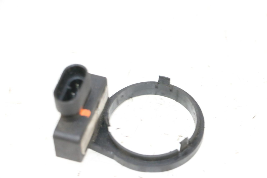 photo de ANTENA TRANSPONDEDOR PIAGGIO MP3 LT 400 (2007 - 2012) - Outro ângulo de visão