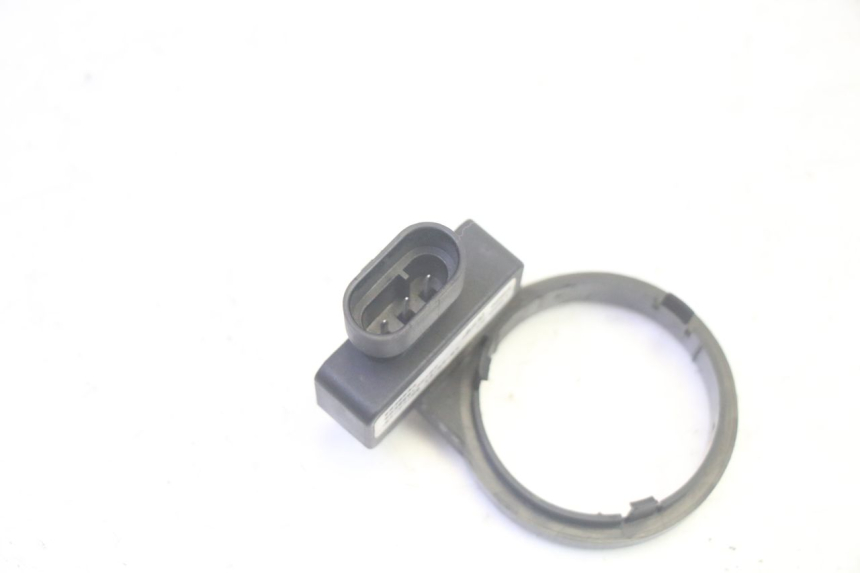 photo de ANTENA TRANSPONDEDOR PIAGGIO MP3 RL 250 (2006 - 2010) - Detalhe da peça