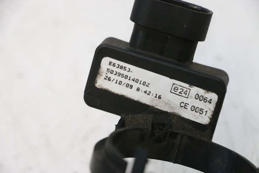 photo de ANTENA TRANSPONDEDOR PIAGGIO MP3 RL 250 (2006 - 2010) - Detalhe da peça