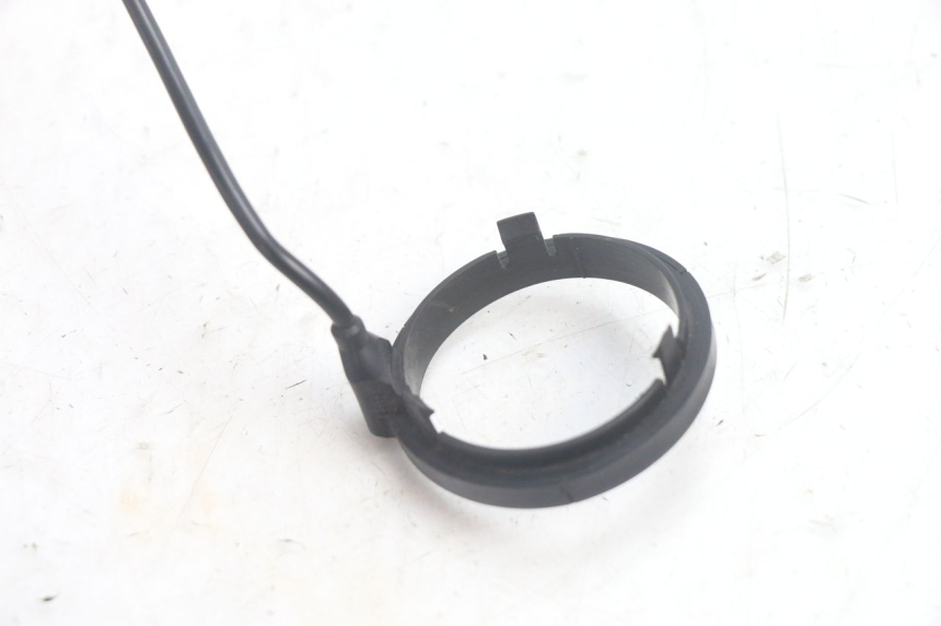 photo de ANTENA TRANSPONDEDOR PIAGGIO MP3 125 (2006 - 2014) - Zoom do estado de desgaste