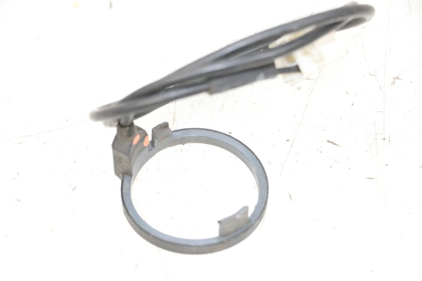 photo de ANTENA TRANSPONDEDOR PEUGEOT SATELIS 125 (2006 - 2009) - Outro ângulo de visão