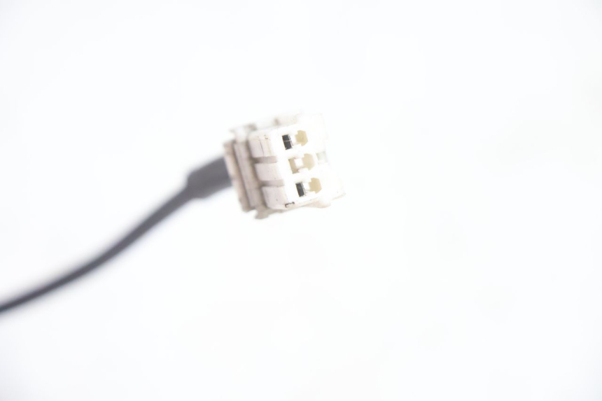 photo de ANTENA TRANSPONDEDOR PEUGEOT SATELIS 125 (2006 - 2009) - Vista geral