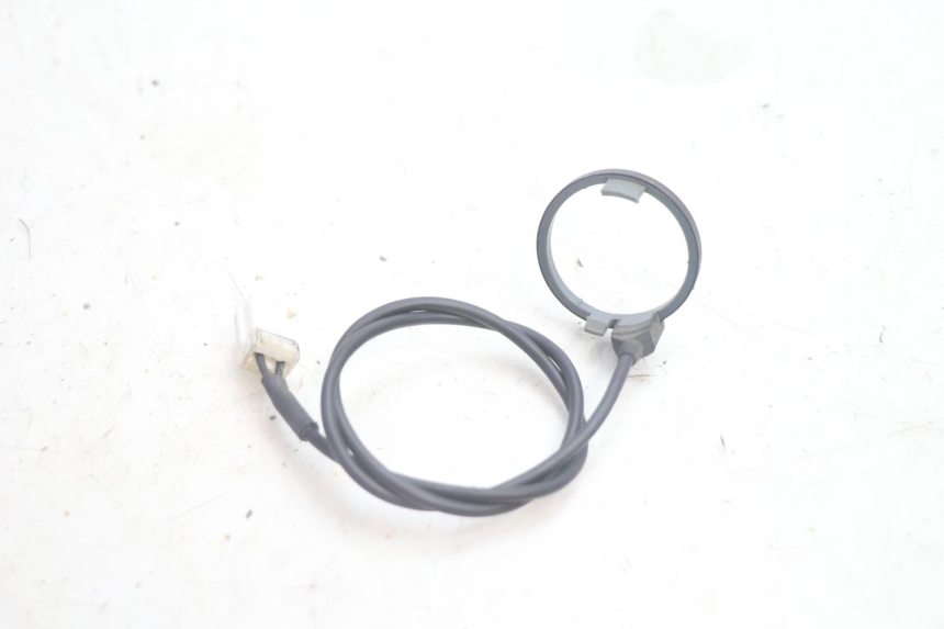photo de ANTENA TRANSPONDEDOR PEUGEOT SATELIS 125 (2013 - 2018) - Ampliação técnica