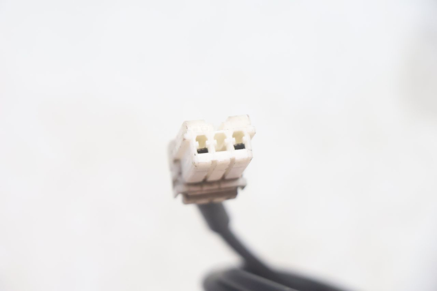 photo de ANTENA TRANSPONDEDOR PEUGEOT SATELIS 125 (2013 - 2018) - Pontos de fixação