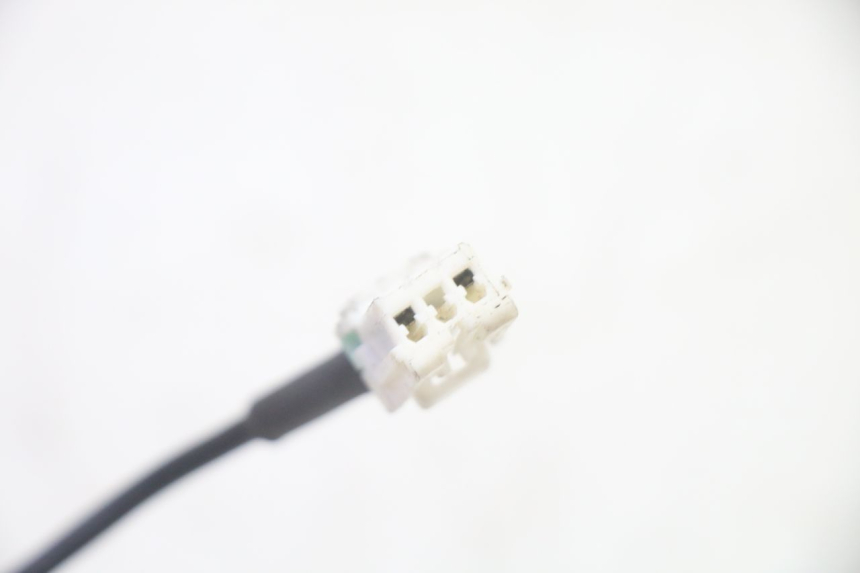 photo de ANTENA TRANSPONDEDOR PEUGEOT VIVACITY 100 (1999 - 2008) - Vista geral