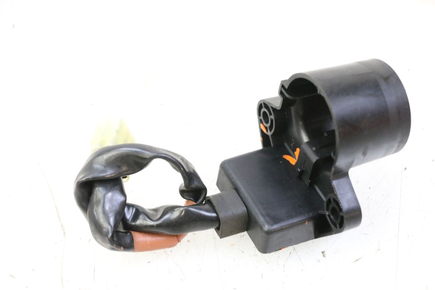 photo de ANTENA TRANSPONDEDOR YAMAHA X-MAX XMAX 125 (2010 - 2013) - Zoom do estado de desgaste