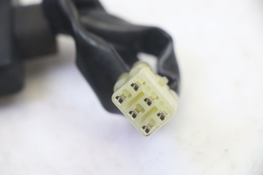 photo de ANTENA TRANSPONDEDOR YAMAHA X-MAX XMAX 250 (2006 - 2009) - Pontos de fixação