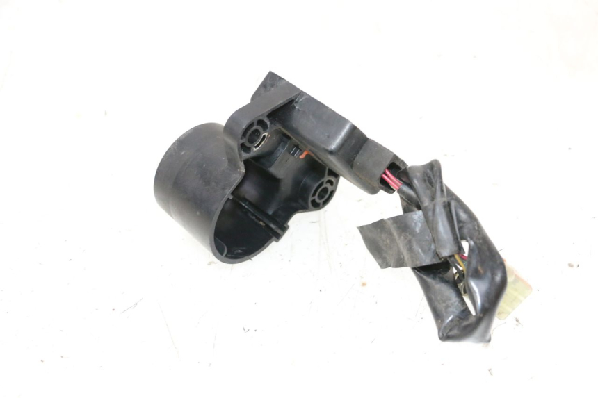 photo de ANTENA TRANSPONDEDOR YAMAHA X-MAX XMAX 250 (2006 - 2009) - Outro ângulo de visão