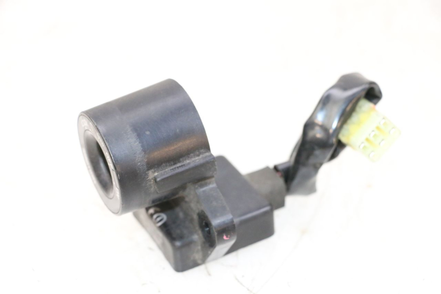 photo de ANTENA TRANSPONDEDOR YAMAHA XMAX X-MAX 125 (2006 - 2009) - Pontos de fixação