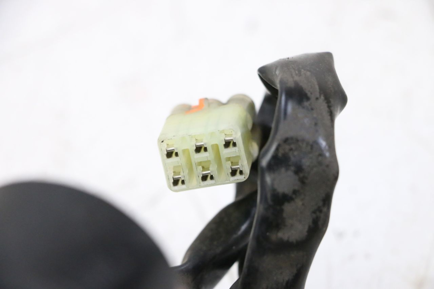 photo de ANTENA TRANSPONDEDOR YAMAHA XMAX X-MAX 125 (2006 - 2009) - Detalhe da peça