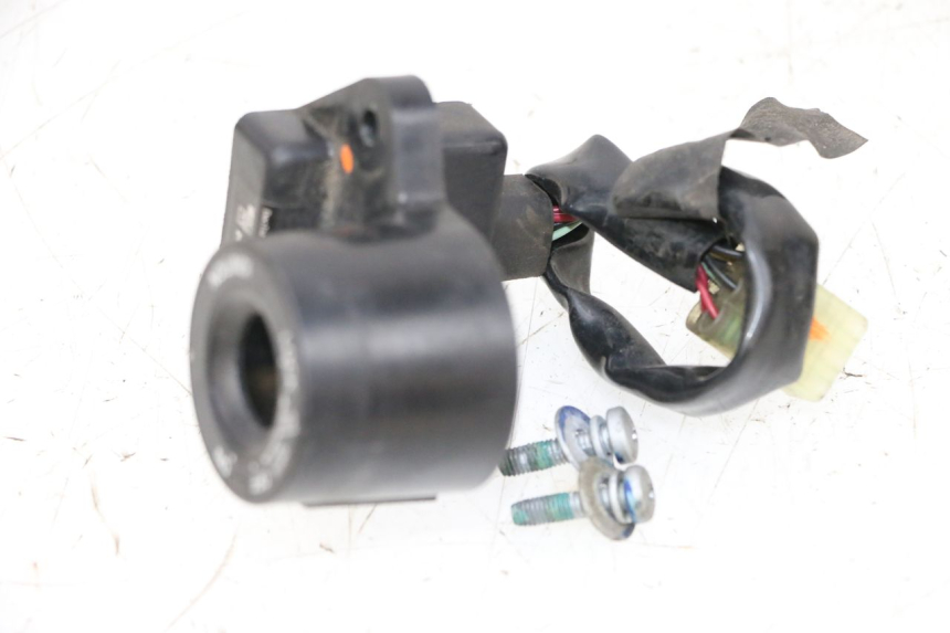 photo de ANTENA TRANSPONDEDOR YAMAHA XMAX X-MAX 125 (2006 - 2009) - Zoom do estado de desgaste