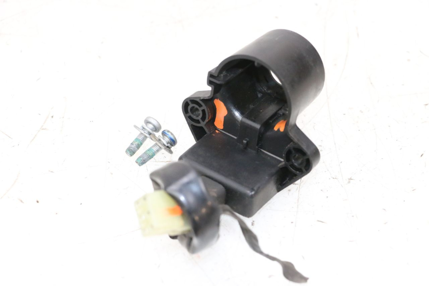photo de ANTENA TRANSPONDEDOR YAMAHA XMAX X-MAX 125 (2006 - 2009) - Marcações e referências