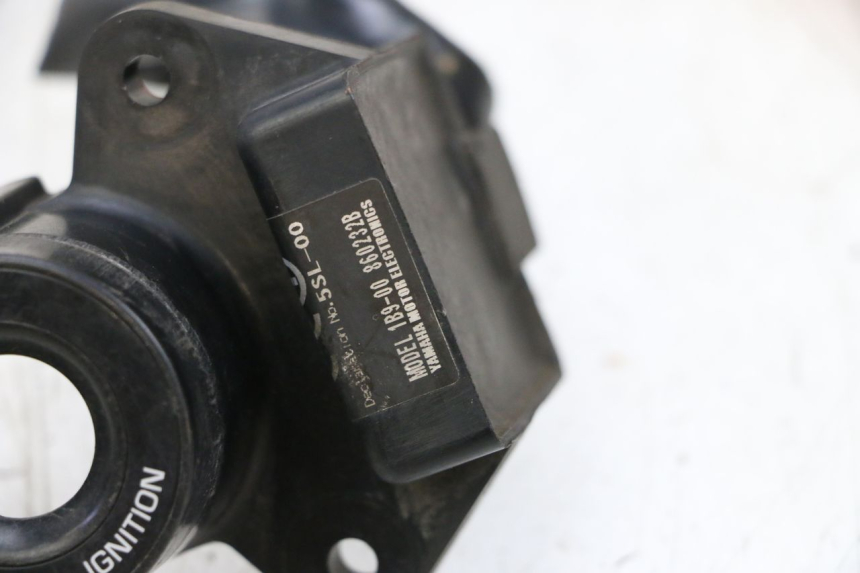 photo de ANTENA TRANSPONDEDOR YAMAHA XMAX X-MAX 125 (2006 - 2009) - Detalhe da peça