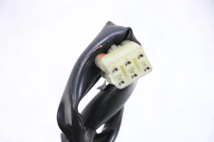 photo de ANTENA TRANSPONDEDOR YAMAHA XMAX X-MAX 125 (2006 - 2009) - Zoom do estado de desgaste