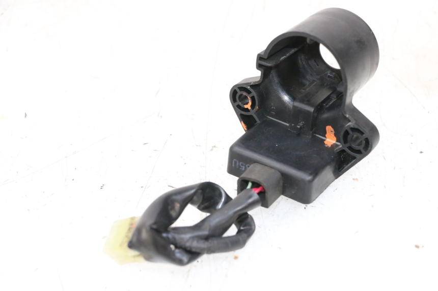 photo de ANTENA TRANSPONDEDOR YAMAHA XMAX X-MAX 125 (2006 - 2009) - Ampliação técnica