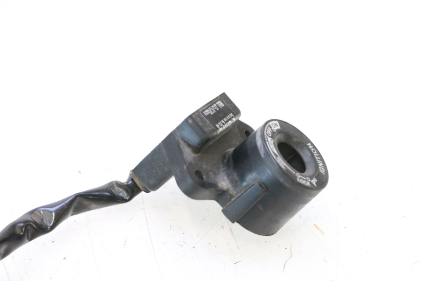 photo de ANTENA TRANSPONDEDOR YAMAHA X-MAX XMAX 125 (2010 - 2013) - Zoom do estado de desgaste