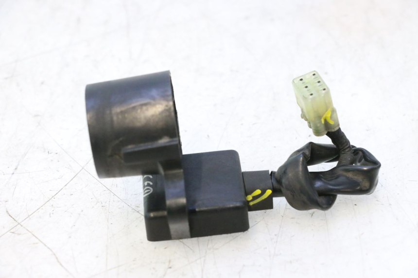 photo de ANTENA TRANSPONDEDOR YAMAHA XMAX X-MAX 125 (2006 - 2009) - Ampliação técnica