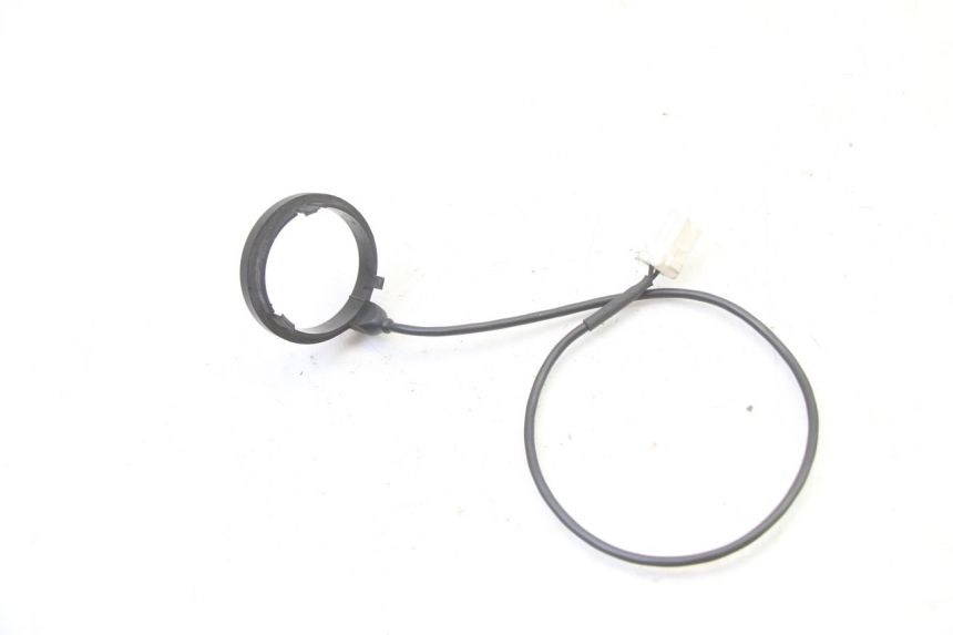 photo de ANTENA TRANSPONDEDOR PIAGGIO X9 EVOLUTION 125 (2003 - 2007) - Outro ângulo de visão