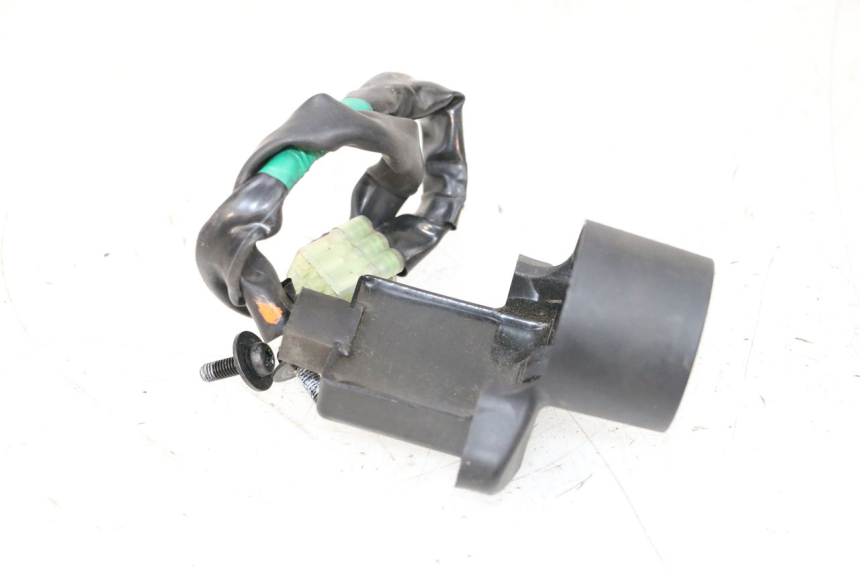 photo de ANTENA DO TRANSPONDER YAMAHA XJ6 600 (2008 - 2016) - Outro ângulo de visão