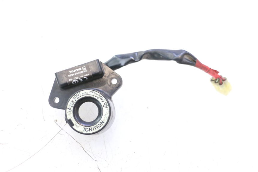 photo de ANTENA TRANSPONDER YAMAHA XP T-MAX ABS 500 (2005 - 2005) - Vista principal