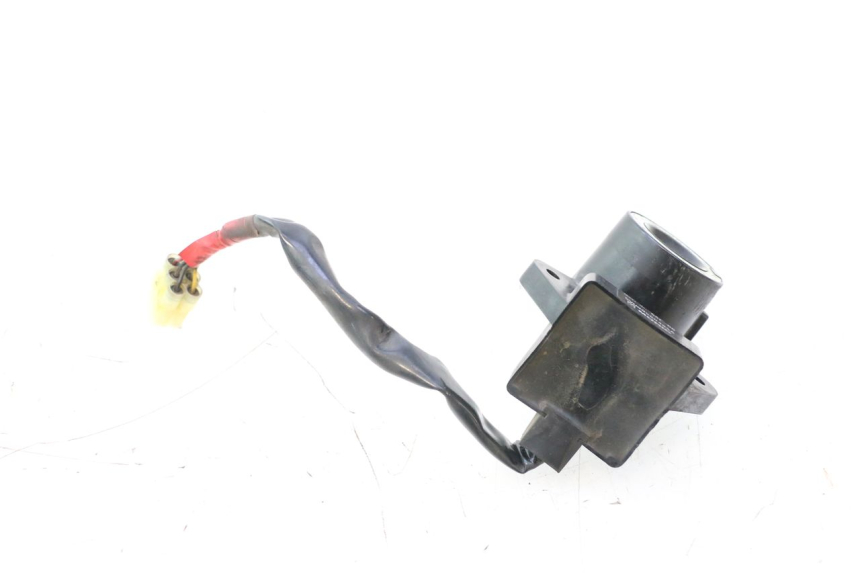 photo de ANTENA TRANSPONDER YAMAHA XP T-MAX ABS 500 (2005 - 2005) - Outro ângulo de visão