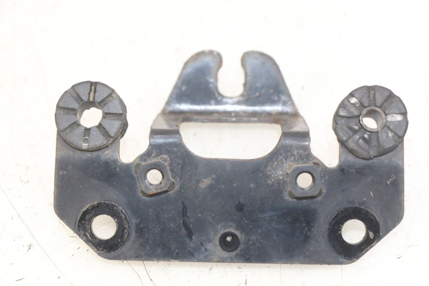 photo de SUPORTE DO PAINEL DE INSTRUMENTOS HONDA CM 125 (1983 - 2003) - Vista principal