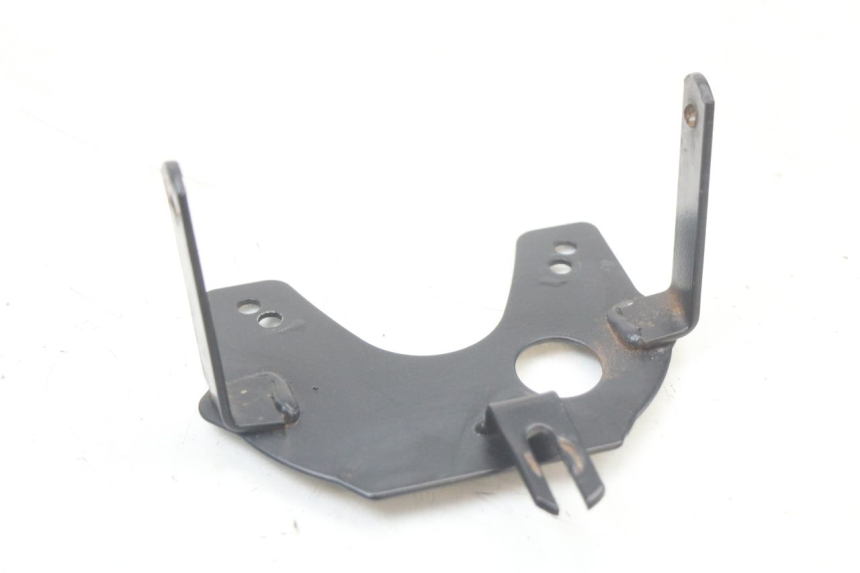 photo de SUPORTE DO PAINEL DE INSTRUMENTOS EBROH BRAVO GLE 1 (2020 - 2024) - Pontos de fixação