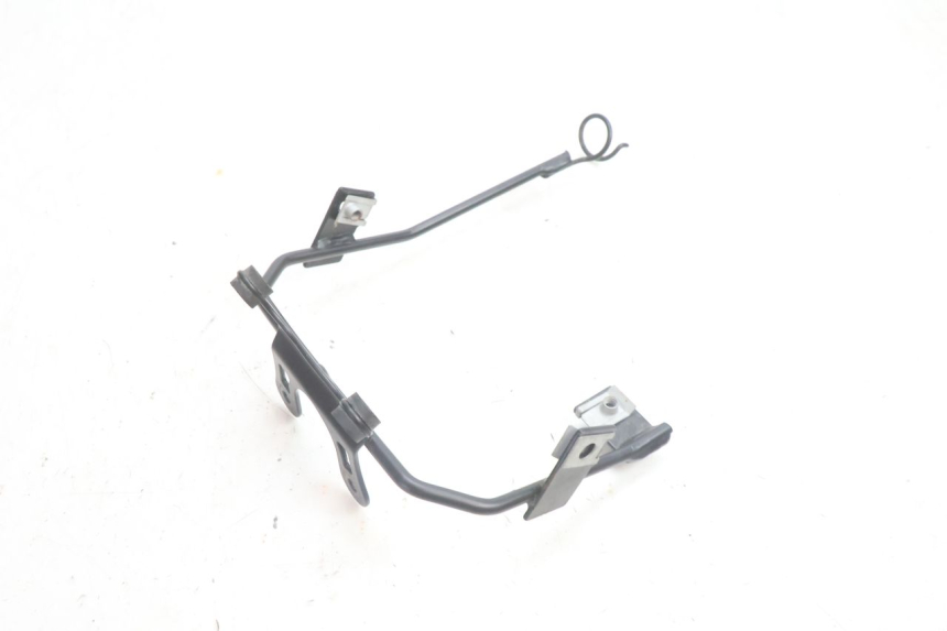 photo de SUPORTE DO VELOCÍMETRO RIEJU MRT PRO SUPERMOTARD 50 (2007 - 2018) - Zoom do estado de desgaste