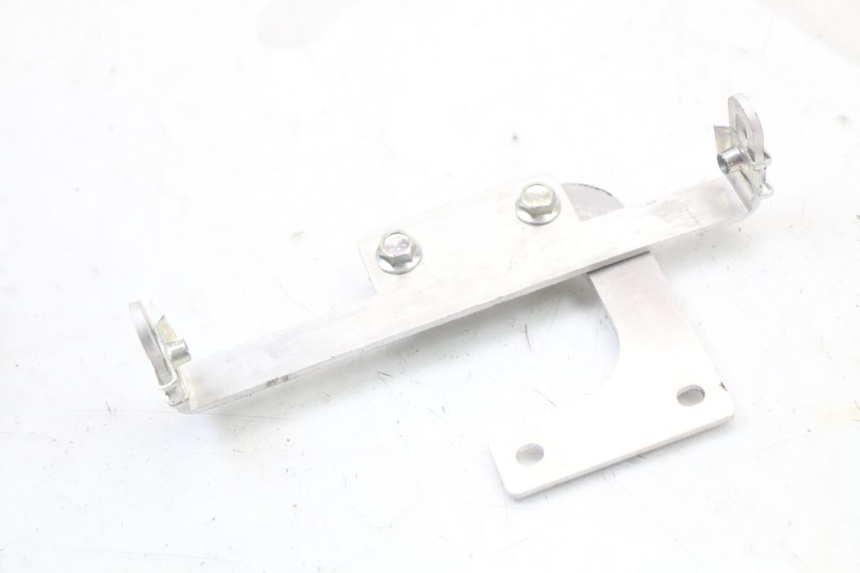 photo de SUPORTE DO PAINEL DE INSTRUMENTOS VENT DERAPAGE 50 (2018 - 2023) - Detalhe da peça