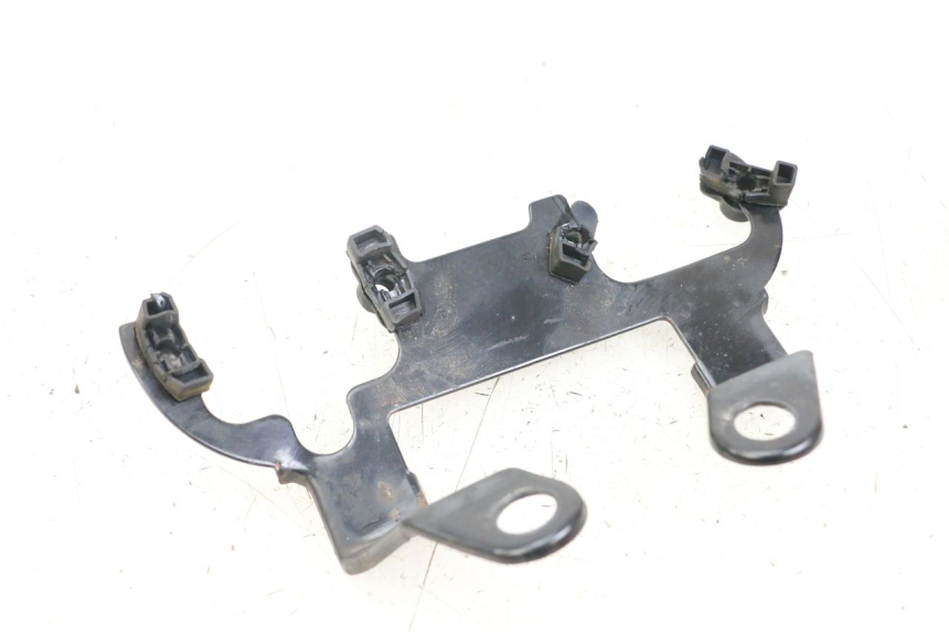 photo de SUPORTE DO PAINEL DE INSTRUMENTOS SYM XS 125 (2007 - 2016) - Ampliação técnica