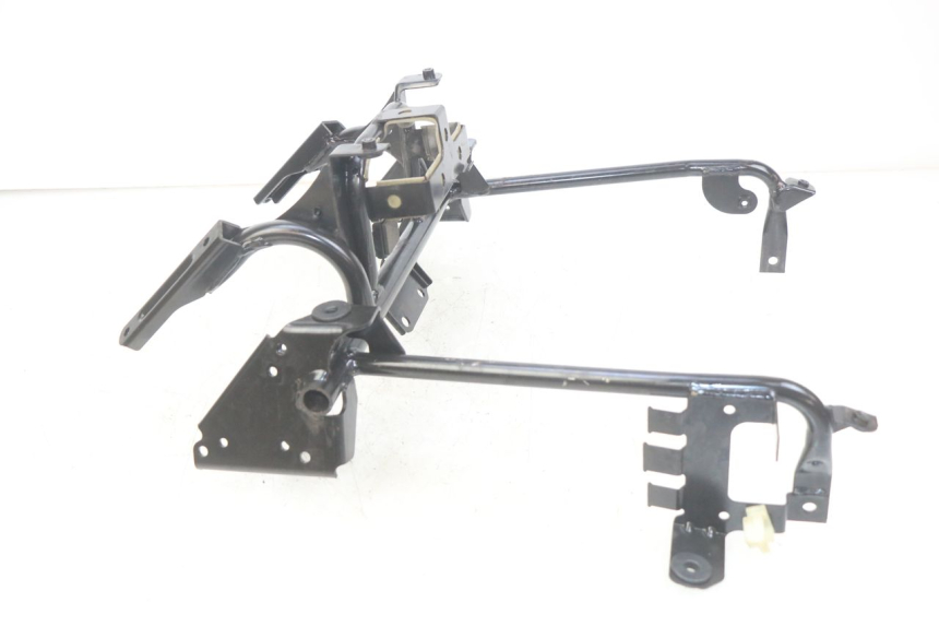 photo de ARANHA FRONTAL SUZUKI BURGMAN 650 (2002 - 2004) - Vista geral