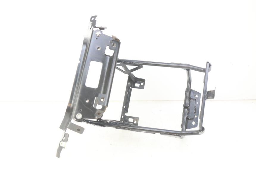 photo de ARANHA FRONTAL PEUGEOT CITYSTAR 125 (2011 - 2017) - Detalhe da peça