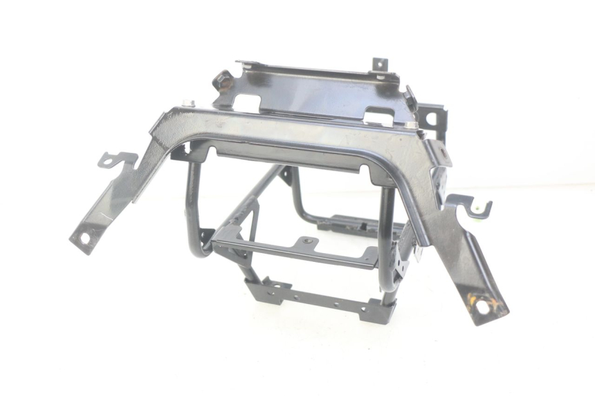 photo de ARANHA FRONTAL PEUGEOT CITYSTAR 125 (2011 - 2017) - Outro ângulo de visão