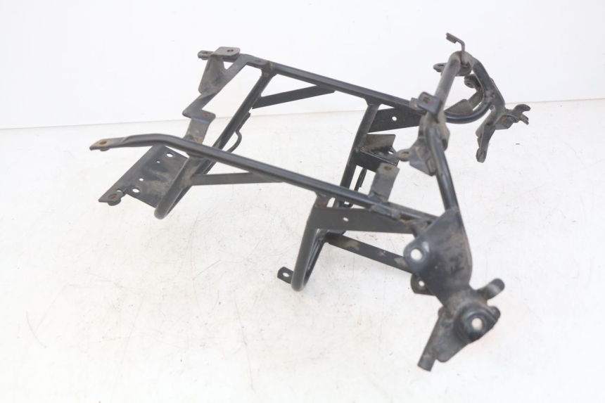 photo de ARANHA FRONTAL PEUGEOT ELYSTAR 50 (2002 - 2014) - Outro ângulo de visão