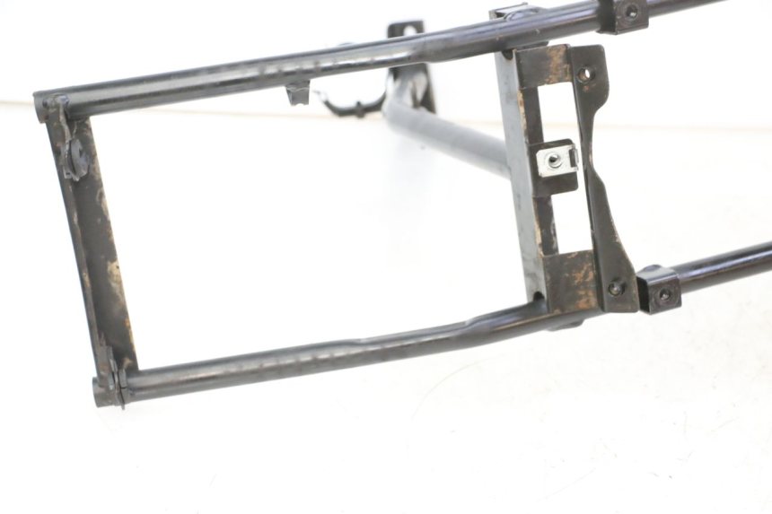 photo de ARANHA FRONTAL PIAGGIO MP3 125 (2006 - 2014) - Peça verificada