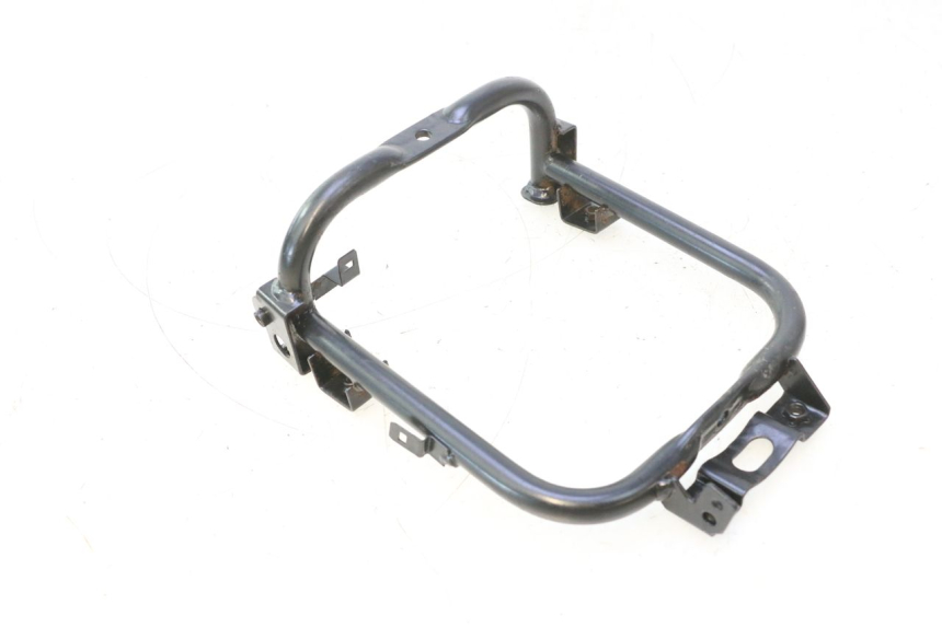 photo de SUPORTE DE CARENAGEM DIANTEIRA KYMCO LIKE 4T 50 (2019 - 2025) - Detalhe da peça