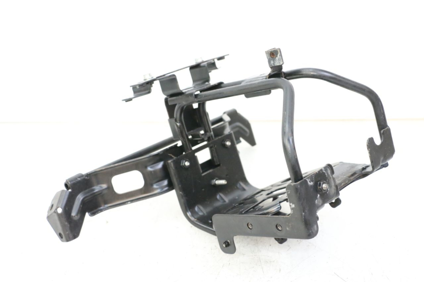 photo de ARANHA FRONTAL PEUGEOT SATELIS 125 (2013 - 2018) - Zoom do estado de desgaste