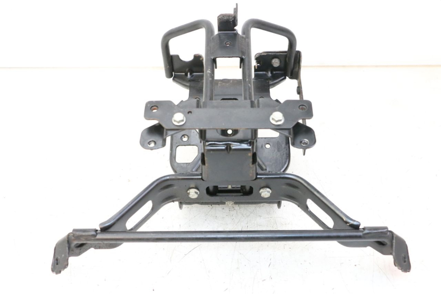 photo de ARANHA FRONTAL PEUGEOT SATELIS 125 (2013 - 2018) - Outro ângulo de visão