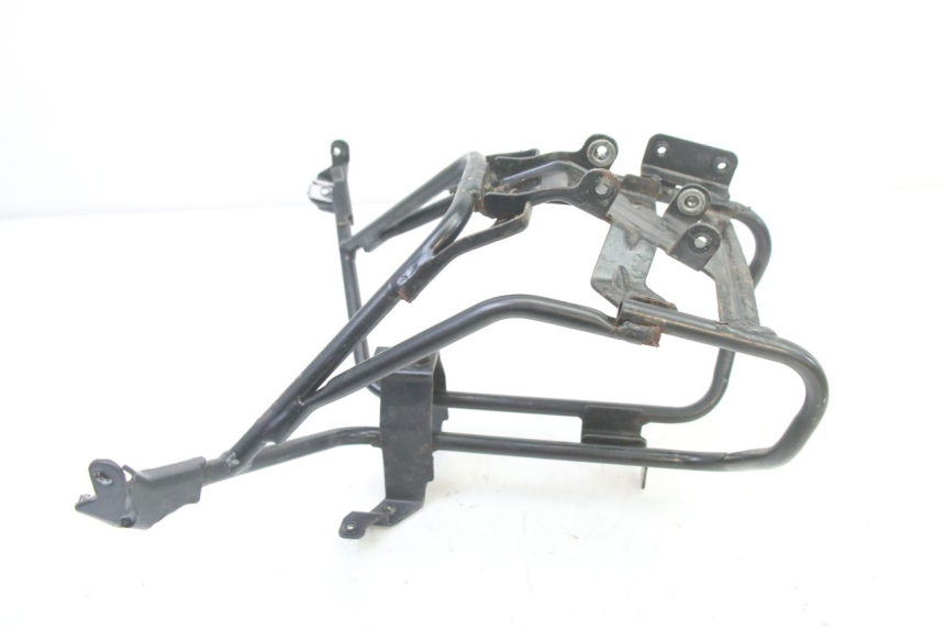 photo de ARANHA FRONTAL PEUGEOT SATELIS 250 (2006 - 2012) - Detalhe da peça