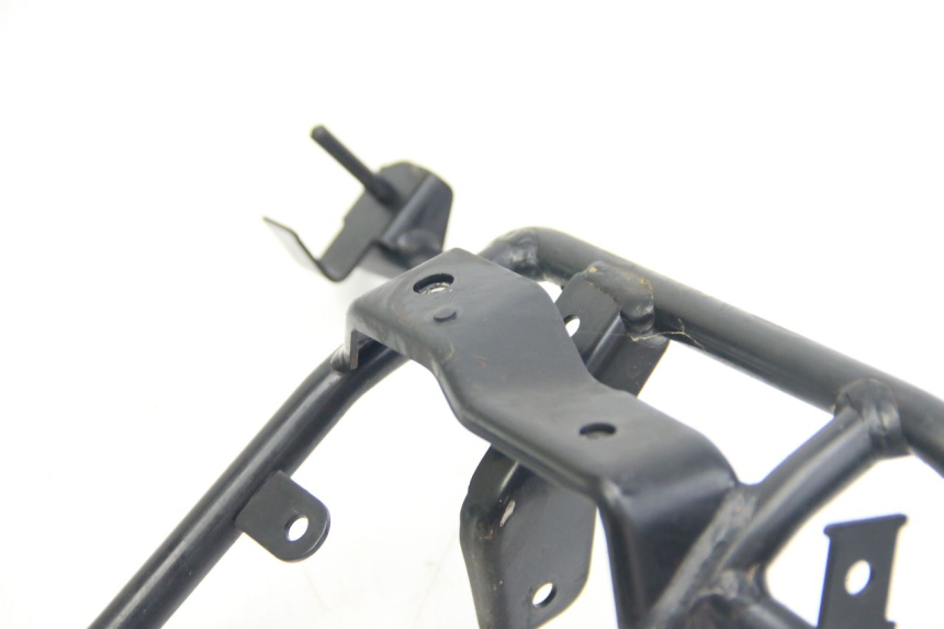 photo de ARANHA FRONTAL SUZUKI SIXTEEN 125 (2008 - 2010) - Marcações e referências