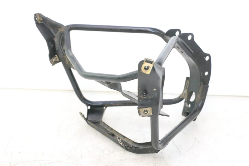 photo de SUPORTE DE CARENAGEM DIANTEIRA PIAGGIO X8 STREET 125 (2006 - 2007) - Detalhe da peça