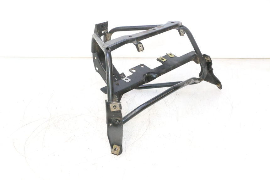 photo de SUPORTE DE CARENAGEM DIANTEIRA PIAGGIO X8 STREET 125 (2006 - 2007) - Vista geral