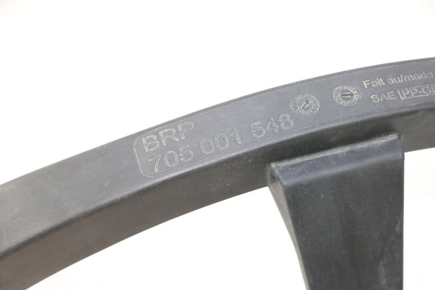 photo de ARANHA CABEÇA DE GARFO CAN-AM SPYDER RS 1000 (2008 - 2012) - Outro ângulo de visão