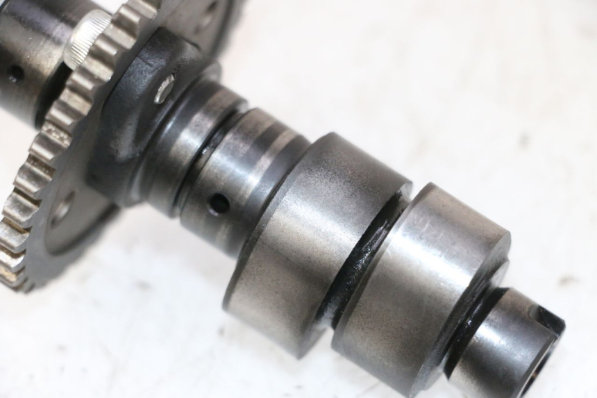 photo de ÁRVORE DE CAMES SUZUKI BURGMAN 125 (2007 - 2014) - Zoom do estado de desgaste